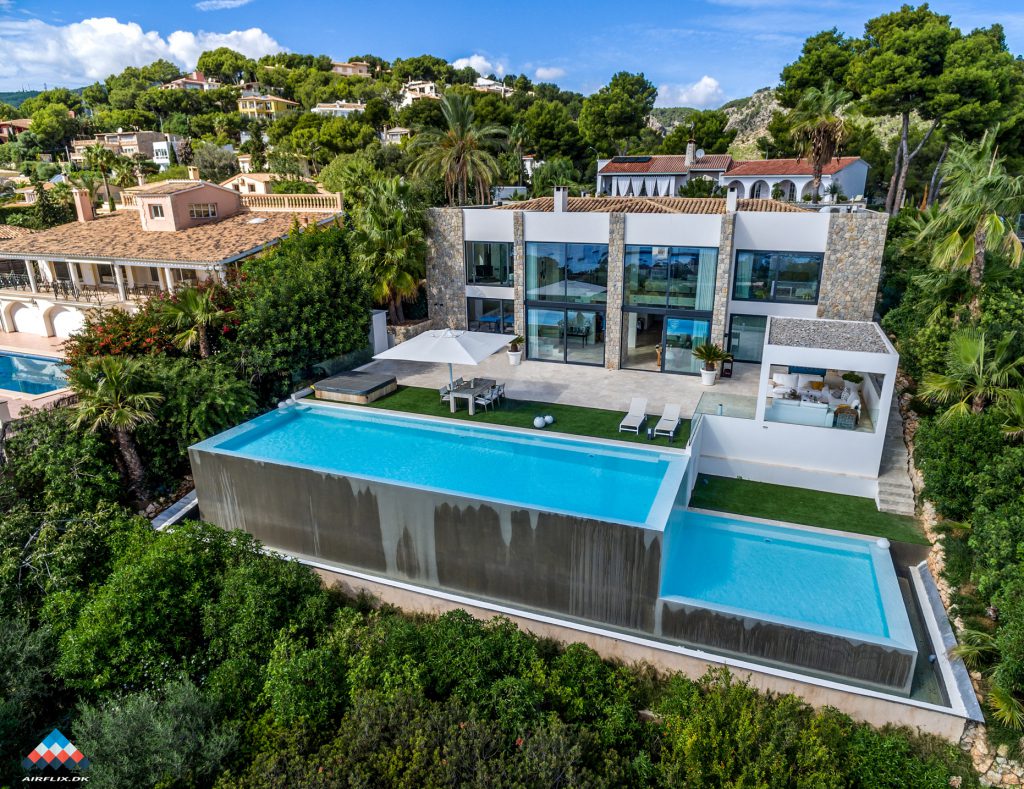 luxury-villa-drone-photo